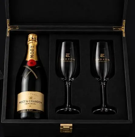 EPOXON-Geschenkbox mit Champagner und zwei Gläsern
